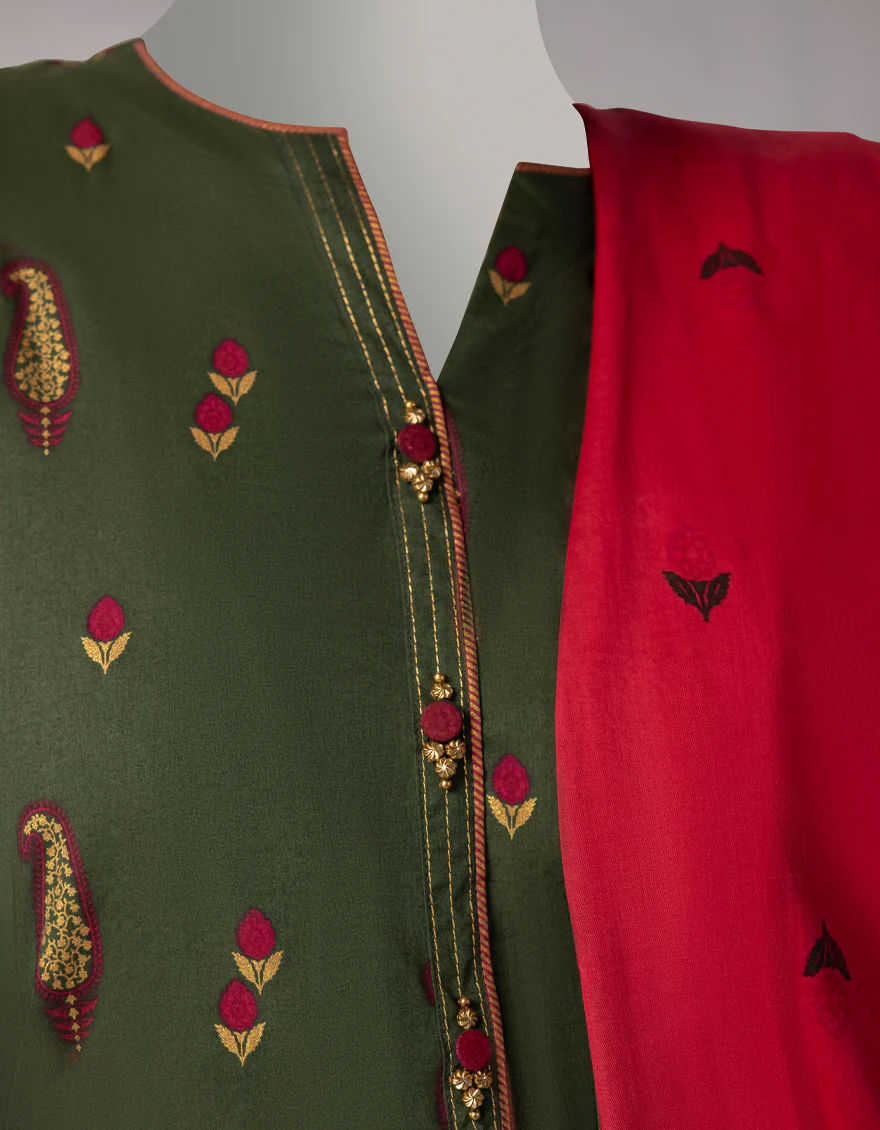 GREEN LAWN 3PC UNSTITCHED | JLAWN-S-26-1092 GOLD JAMDANI-4 - Image 3