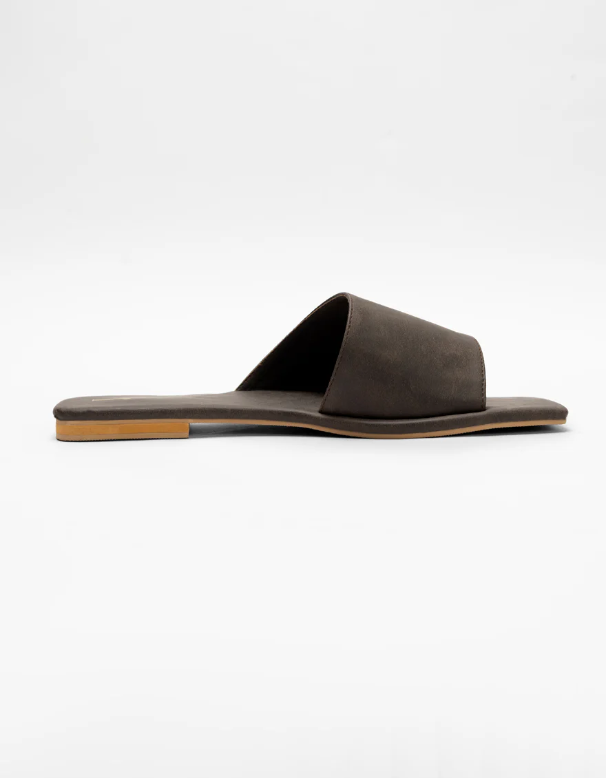 BROWN CHAPPAL | JLFWC-26-1311 FB/GABRIELA - Image 2